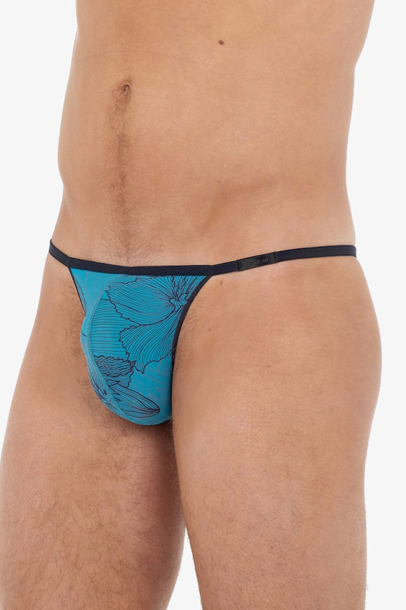 Hom string Fano plume blue