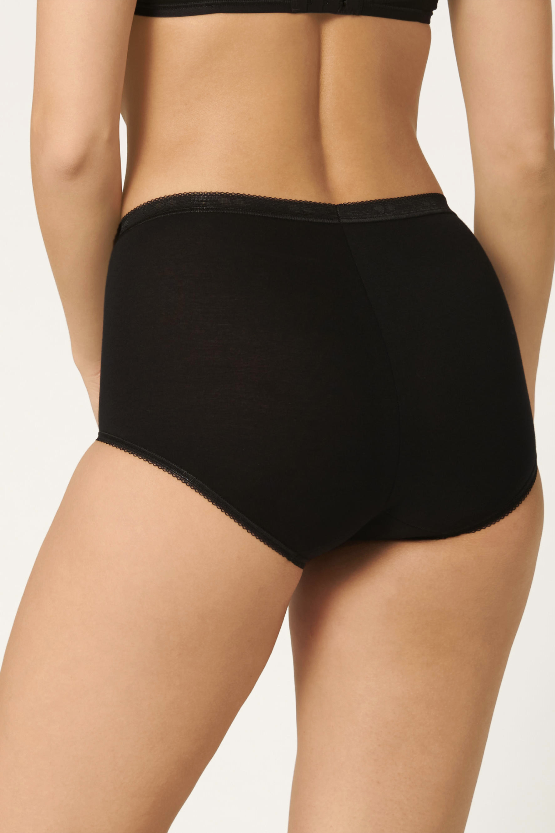 Sloggi Basic+ Maxi slip zwart actie pack = 3+1